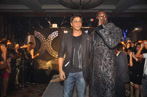 Shah Rukh Khan at Akon bash at