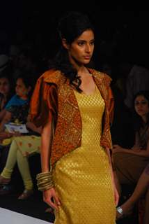 Model walks on the ramp for designer Debarun at Lakme Fashion Week 2010