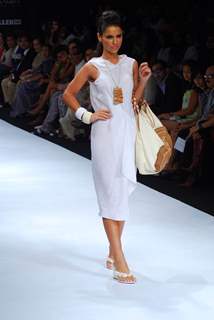 Model walks on the ramp for Group Accessory Show at Lakme Fashion Week 2010