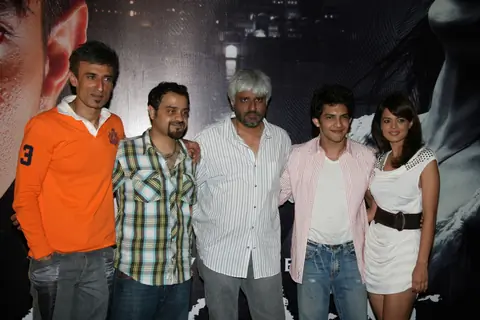 Aditya Narayan & Vikram Bhatt At Shaapit Press Conference at Andheri on Mumbai