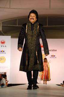 Pankaj Udhas at CPAA Shaina NC show presented by Pidilite at Lalit Hotel