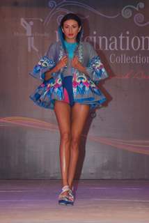 Model at Mercedez Benz Facination colelction by Manish Arora