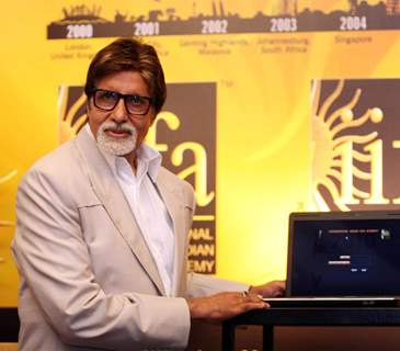 Bollywood actor Amitabh Bachchan inaugurates the IIFA Voting Weekend 2010 at JW Marriott in Juhu