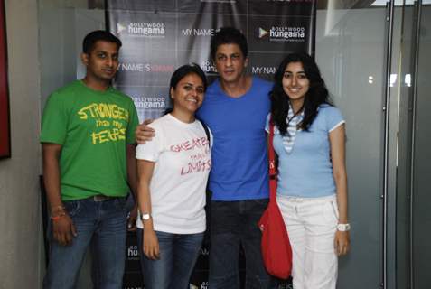 Reebok My Name Is Khan online contest winners get to meet SRK and win Reebok MNIK merchandise