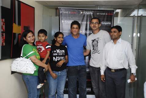 Reebok My Name Is Khan online contest winners get to meet SRK and win Reebok MNIK merchandise