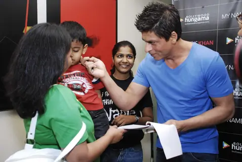 Reebok My Name Is Khan online contest winners get to meet SRK and win Reebok MNIK merchandise