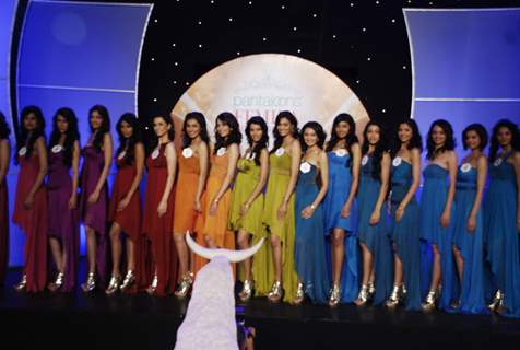 Pantaloon Femina Miss India 2010 unveils finalists at Grand Hyatt