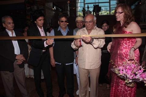 Yash Chopra, Subhash Ghai and Ritesh Ritesh Deshmukh inaugurates Bollywood Exhibition by Photogrpaher Gerladine Langlois at Grand Hyatt, Mumbai