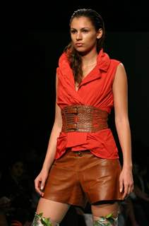 A Model showcasing designers Lecoanet Hemant''s creation at the Wills Lifestyle India Fashion Week-2010, in New Delhi on Saturday 27 March