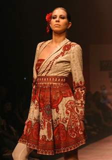 A Models showcasing designer J J Valaya,s creation at the Wills Lifestyle India Fashion Week-2010, in New Delhi