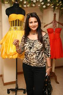 Poonam Dhillon at Nisha Sagar launches her Summer wear collection