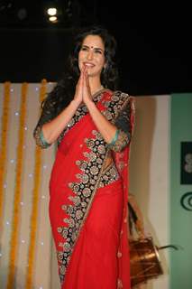 Katrina at Nakshatra Vivaah collection launch at Taj Land''s End