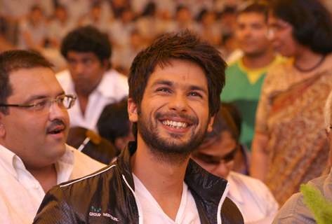 Bollywood actor Shahid Kapoor visited his old school &quot;Gyan Bharti&quot; in New Delhi 14 April 2010 to promote his film &quot;Paathshala&quot; and revive his childhood memories