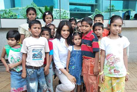 Sameera Reddy the Brand Ambassador of Dreams Home NGO at Bandra