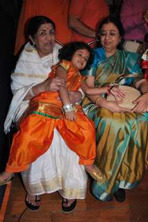 Playback singer Lata Mangeshkar at Dinanath Mangeshkar Puraskar award at Sion in Mumbai