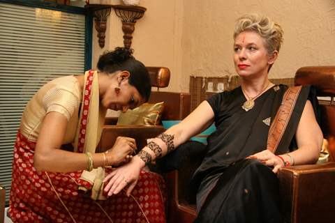 A guest at the launch of Bollywood actress Ayesha Julka''s second branch of Spa salon nails &quot;Anantaa&quot;