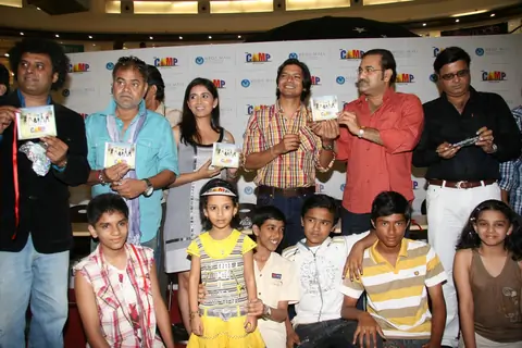 Sonali Kulkarni, Shaan Camp and Sudesh Bhosle Camp audio launch at Mega Mall