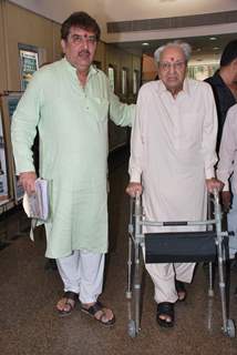 Raza Murad and Pran at Dasahaeb Phalke Awards