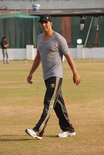 Akshay at Housefull movie cricket match at Goregaon