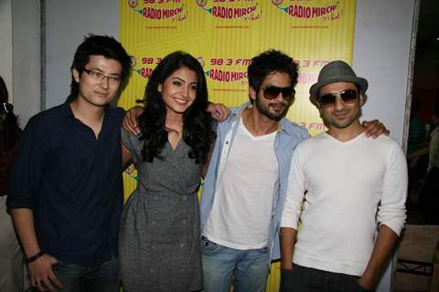 Meiyang Chang, Anushka Sharma, Shahid Kapoor and Vir Das promote ''Badmaash Company'' on Radio Mirchi at Lower Parel