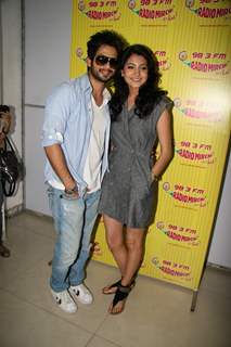 Anushka Sharma and Shahid Kapoor promote ''Badmaash Company'' on Radio Mirchi at Lower Parel