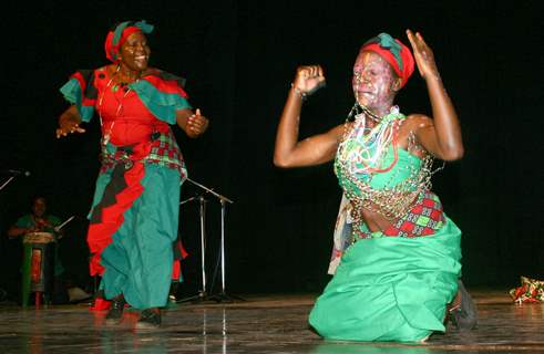 Performance by &quot;Aka Kwacha&quot; national dance troupe from Malawi during the Africa Festival in New Delhi on Wednesday