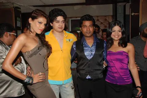 Guest at Comedian Navin Prabahkar''s Birthday bash at Shimmer Lounge and Kitchen