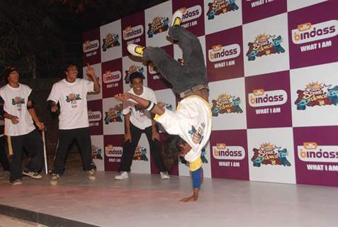 Shiamak Davar at UTV Bindass Dance Reality Show on street dancing at Mehboob Studios