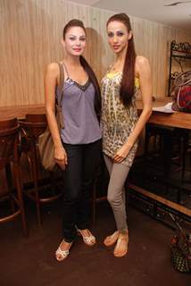 Yuvika Chaudhry art Glam fashion hosted by Tanya Chaudhry of Triple S at Kir Lounge