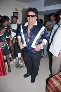 Bappi Lahri at Lagan the winner film launch at Juhu Plaza