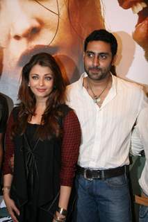 Abhishek and Aishwarya Bachchan on Raavan Promotional Event at From Metro to Cinemax