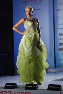 Style Kandy''s 4th anniversary fashion show with Top designers at Sahara Star