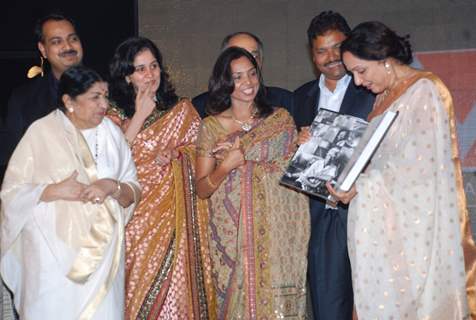 Lata Mangeshkar and Hema Malini at the launch of Gautam Rajadhyaksha''s book ''Chehere'' launch at JW Marriott