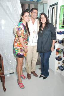 Guest at Ayesha Kumar''s store launch at Colaba