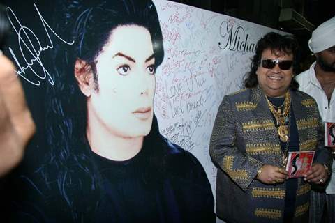 Celebs at Rahul Saxena''s tribute event to MJ at Shanmukhanand Hall, Sion