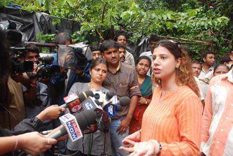 Sambhavna Seth at Police Station