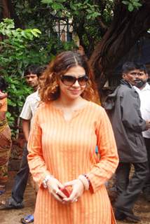 Sambhavna Seth at Police Station