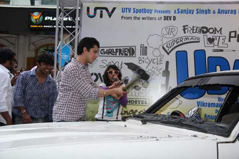 Udaan cast breaks a car to promote movie at Pheonix on Mumbai