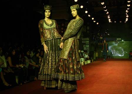 Models showcasing designer Sabyasachi Mukherjee''s creations at the Delhi Counter Week 2010, in New Delhi on Tuesday