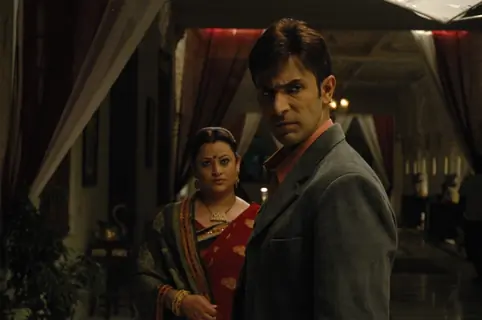 Still scene from Rakt Sambandh