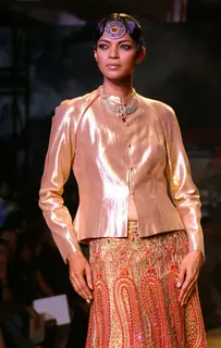 A Model showcasing a creation by designer J J Valaya at the Delhi Couture Week 2010, in New Delhi on Friday