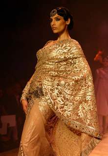 A Model showcasing a creation by designer J J Valaya at the Delhi Couture Week 2010, in New Delhi on Friday