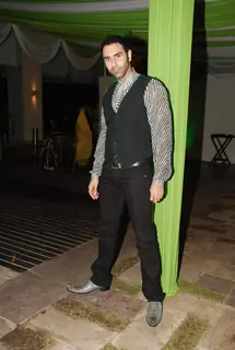 Dance India Dance bash at Holiday Inn