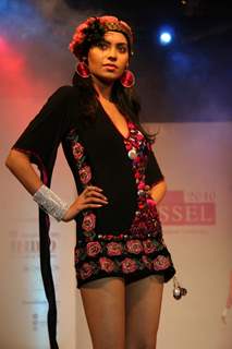 Model at Tassel 2010 launch at St Andrews