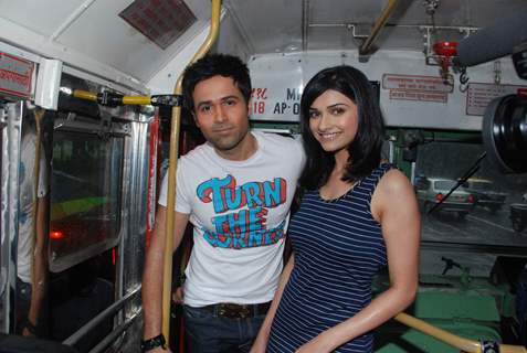 Emran Hashmi and Prachi Desai travel by bus to promote their film