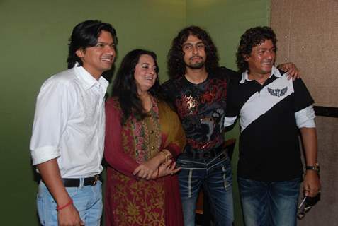 Shaan,Sonu at 10 top musicians jam for animation film &quot;Mo Mamo&quot; at  Aadesh Shrivastava studio, Juhu