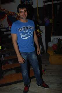 Jay Bhanushali at Sara Khan birthday bash