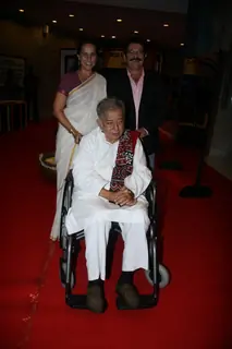 Shashi Kapoor at Complicate''s A Disappearing Number play at NCPA