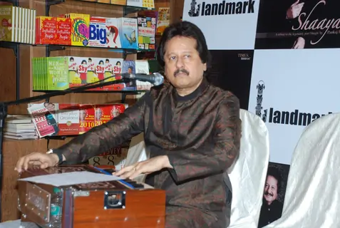 Pankaj Udhas Shayar Album Launch at Landmark