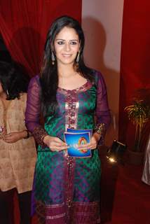 Mona Singh on the sets of &quot;Entertainment Ke Liye Kuch Bhi Karega&quot; at Filmistan